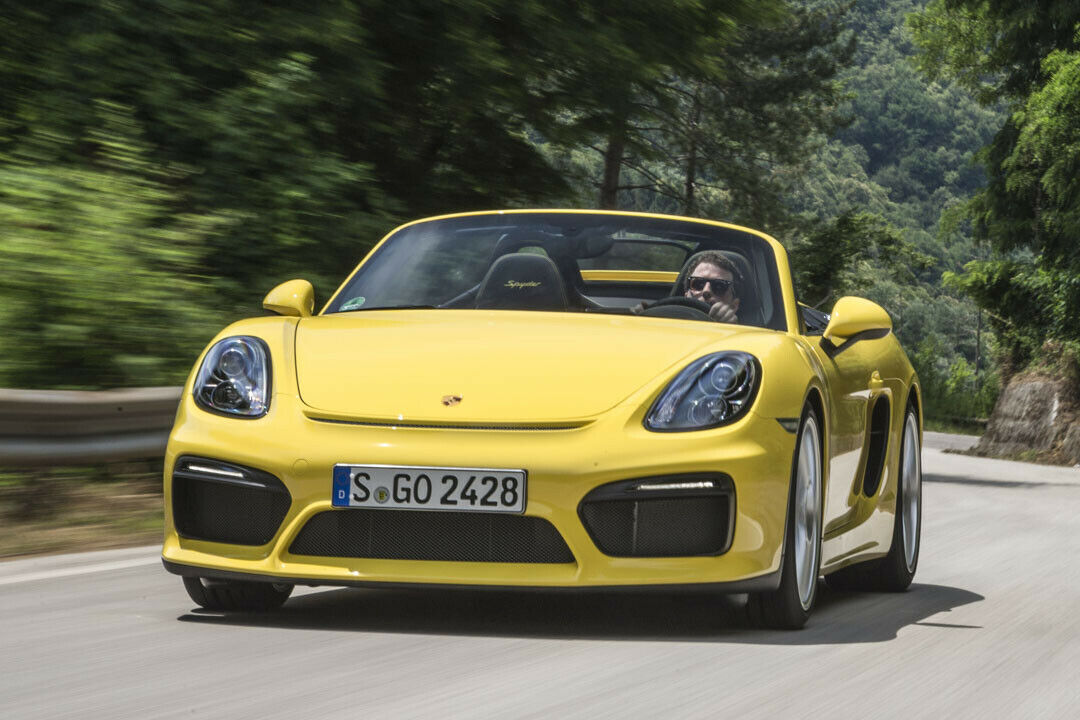 Noch etwas mehr auffallen: geht, mit dem Boxster Spyder in Gelb
