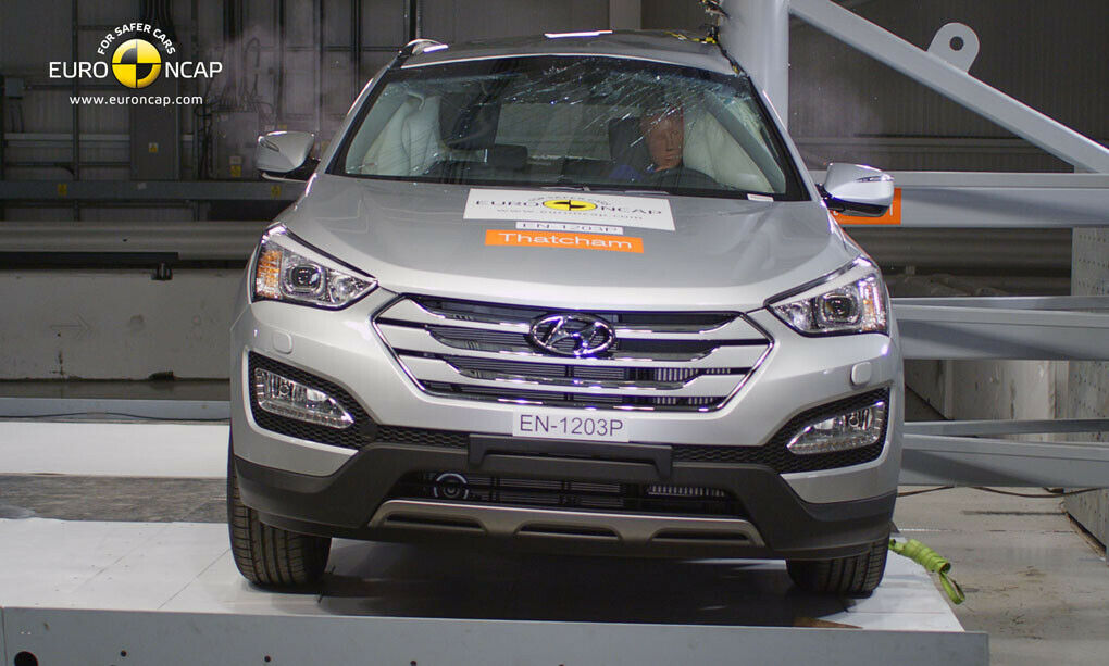 ... Hyundai Santa Fe.
