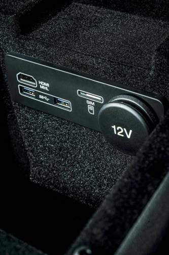 577be7a30e216345751d28a3interiortech_026.jpeg