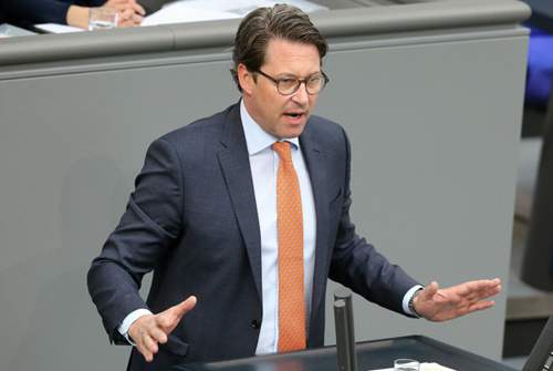 Bundesverkehrsminister Andreas Scheuer spricht sich für ein "Certified in Germany"-Siegel aus