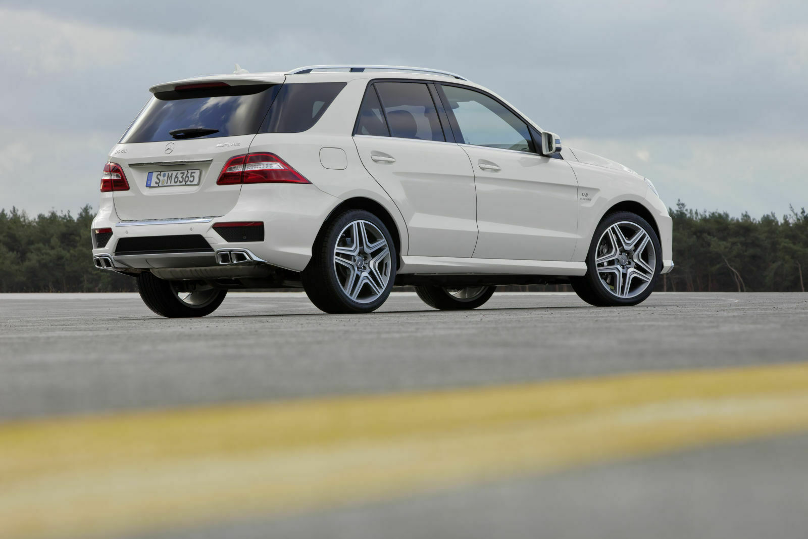 Info und Bilder zum neuen Mercedes-Benz ML 63 AMG