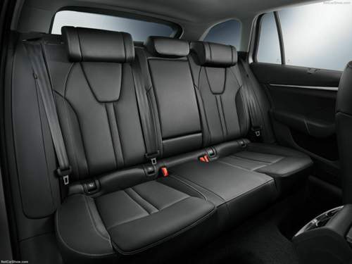 Skoda-octavia-combi-2020-1600-1a