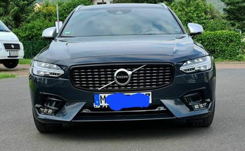 V90