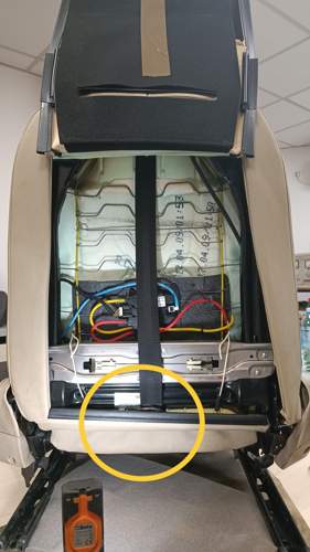Back heater connector