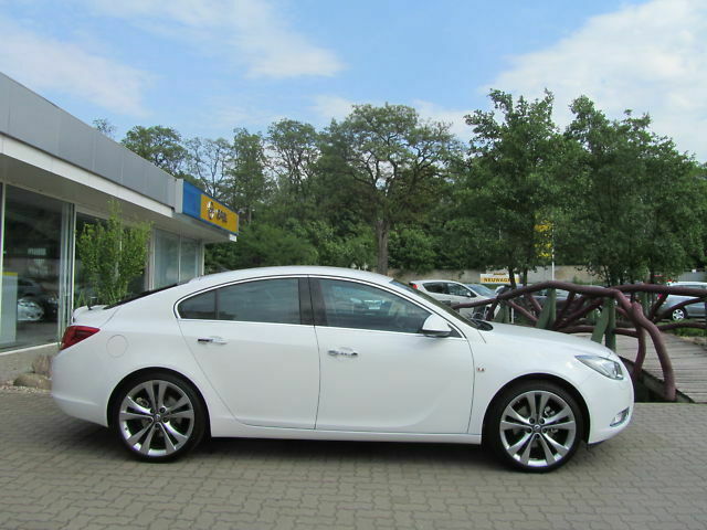 Insignia ohne 160Tkm Garantie, da Dienstwagen, was haltet ihr von dem Auto?