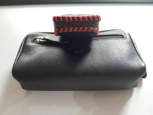 WOQUi Leder Autoschlüssel Hülle MB S213