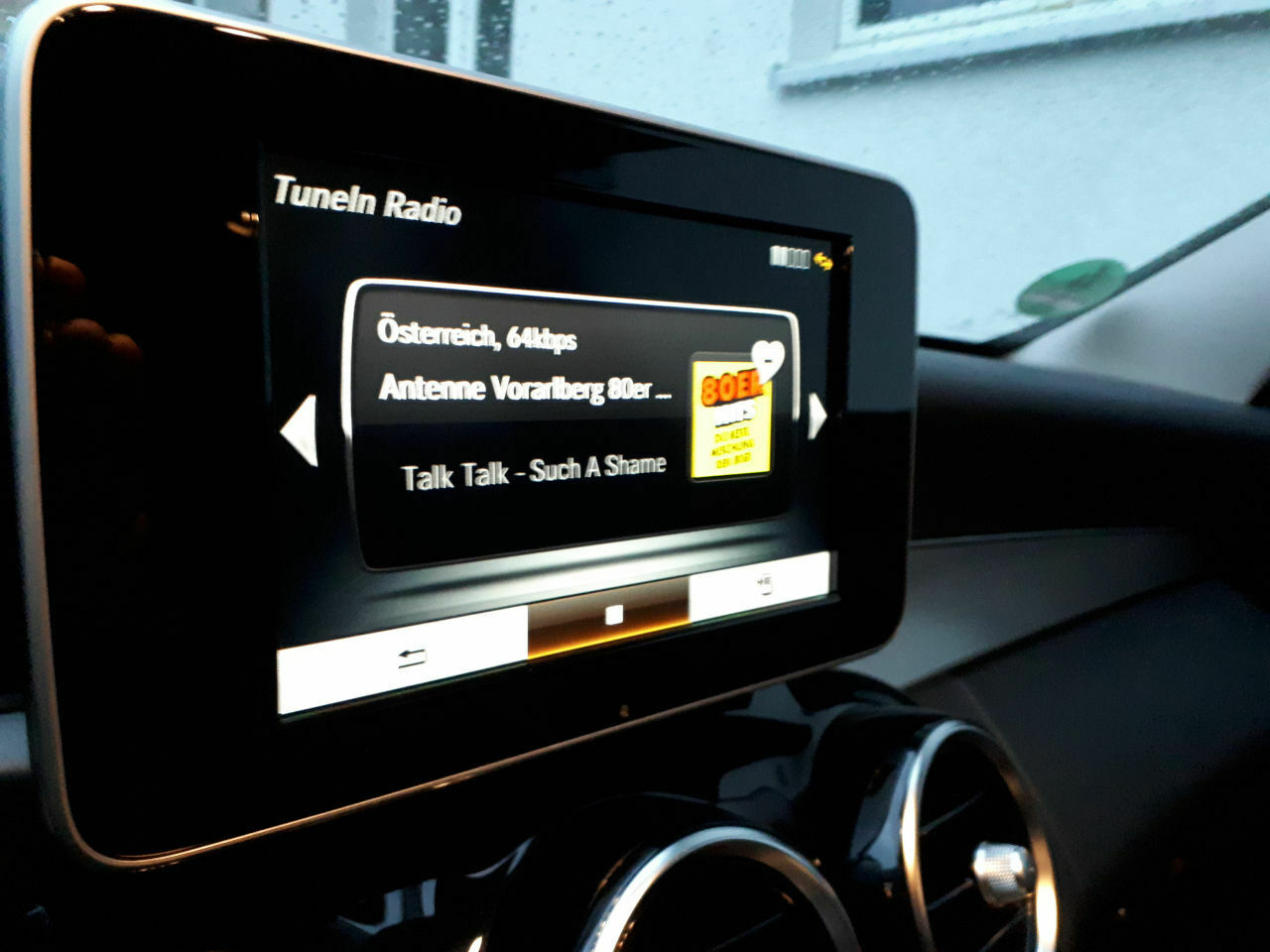 Internet Radio Comand