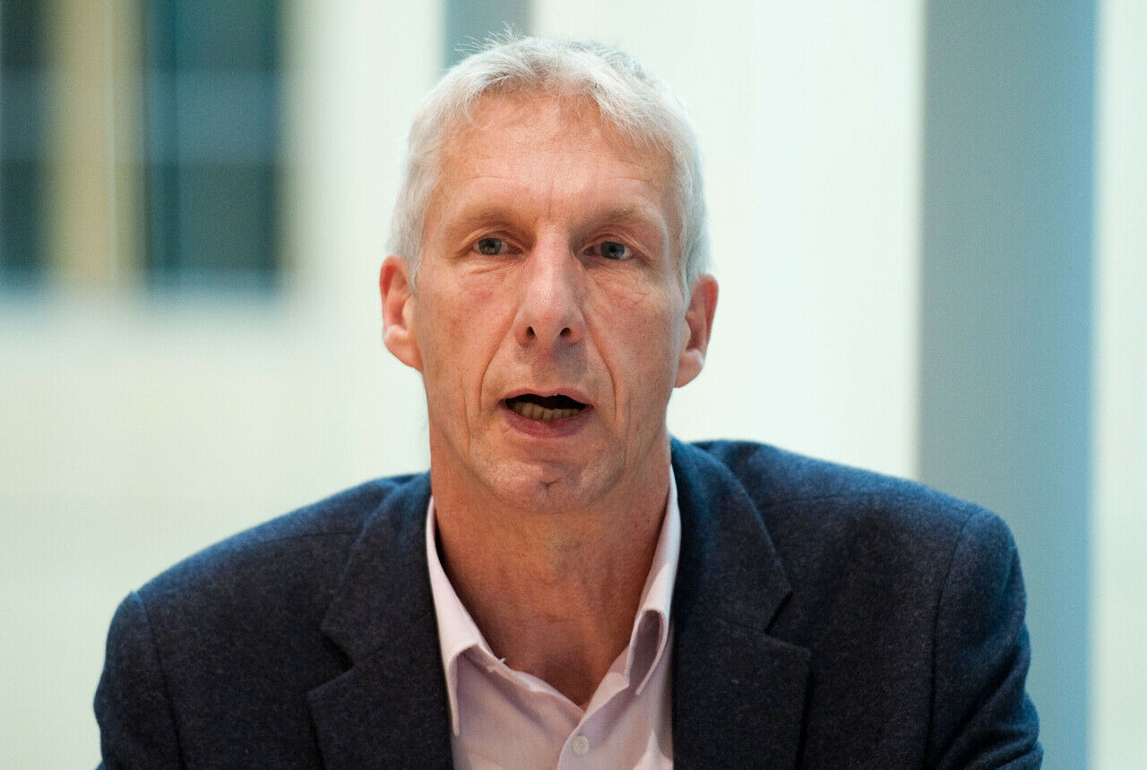 Der Verkehrsexperte der Linken, Herbert Behrens, bemängelt die Verteilung der Investitionen auf Straße, Schiene und Wasserwege