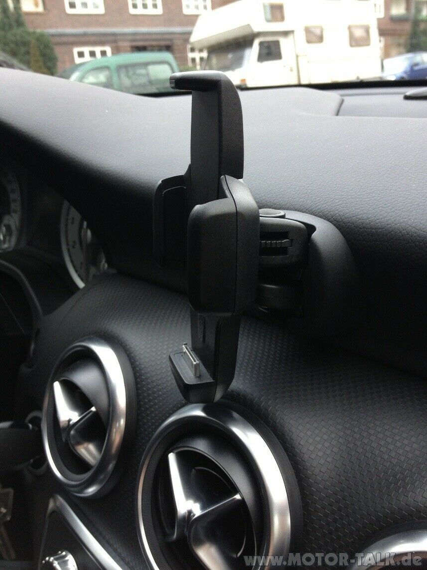IPhone-Halterung für die A-Klasse