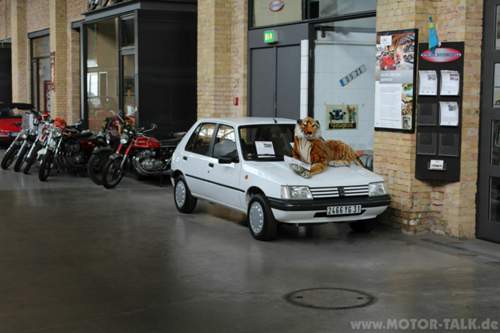 Peugeot 205