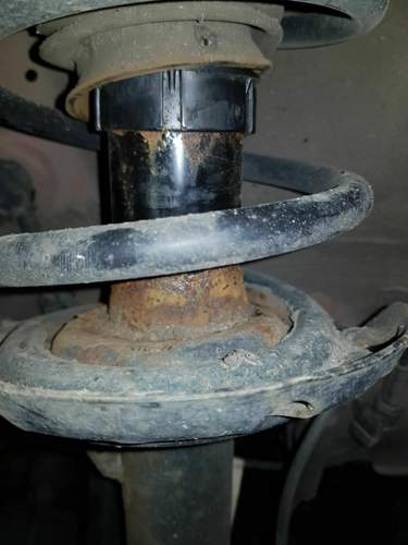 Front Stoßdämpfer Astra H Rost