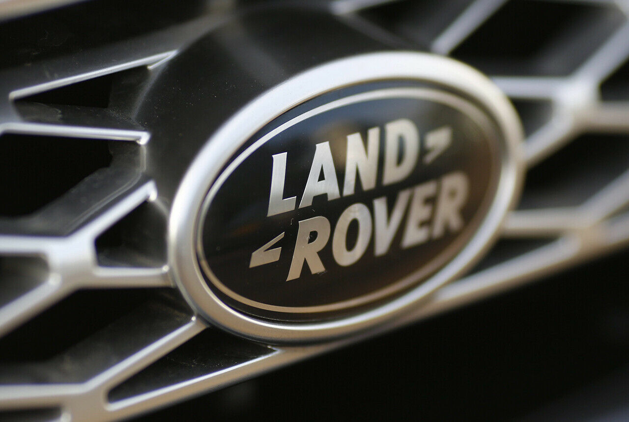 Jaguar Land Rover wird in der Slowakei eine Autofabrik bauen. Die im Dezember geschlossenen Verträge mit der slowakischen Regierung bleiben trotz des Brexit-Votums gültig