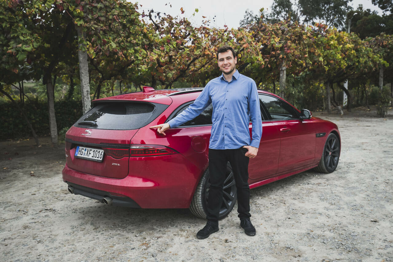 Das Kombiheck steht dem Jaguar ganz gut, findet unser Redakteur