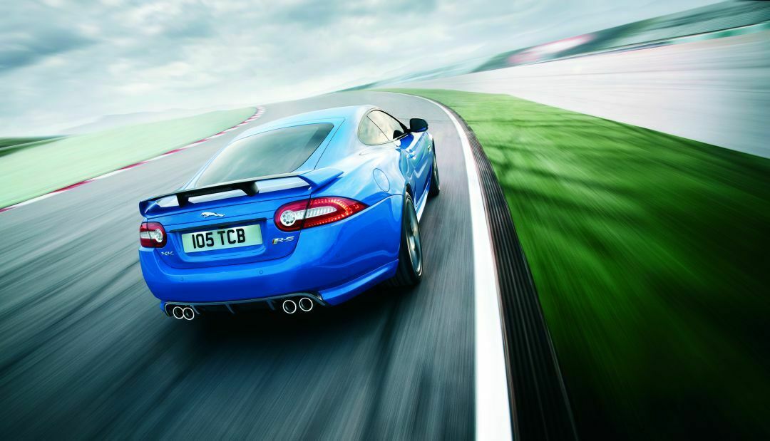 Jaguar XKR-S Heckansicht