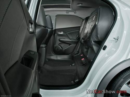 Honda-civic-eu-version-2012-1600x1200-wallpaper-5c
