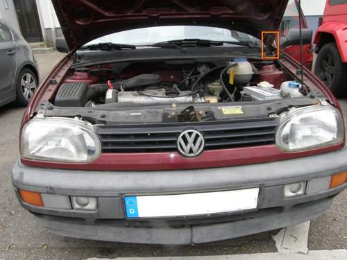 Masseband zur Motorhaube