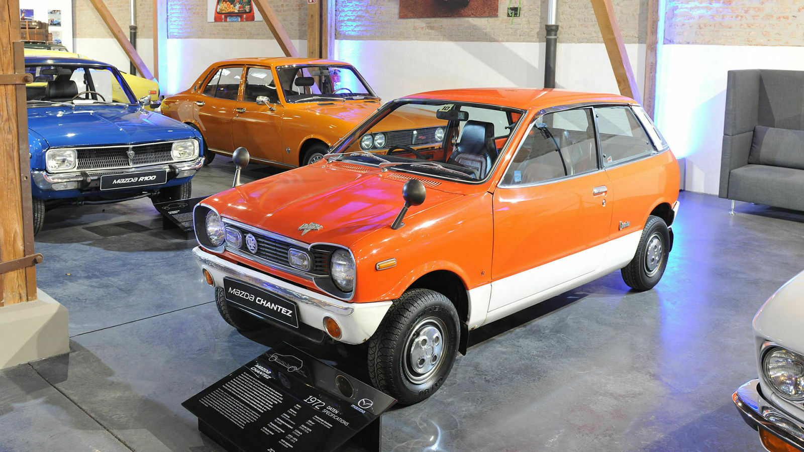 Huch, ein Autochen der Kei-Car-Klasse. 3 Meter lang, 35 PS stark, in Deutschland nie auf dem Markt
