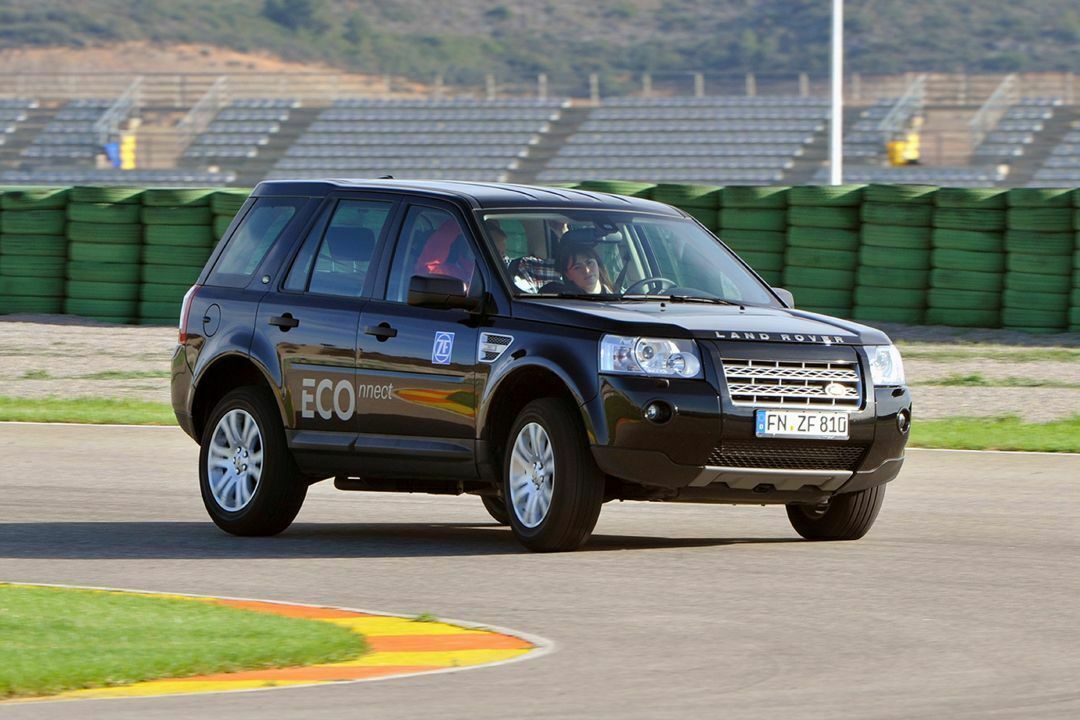 Land Rover Freelander mit neuem ZF-Allradantrieb: Teurer, aber effizienter