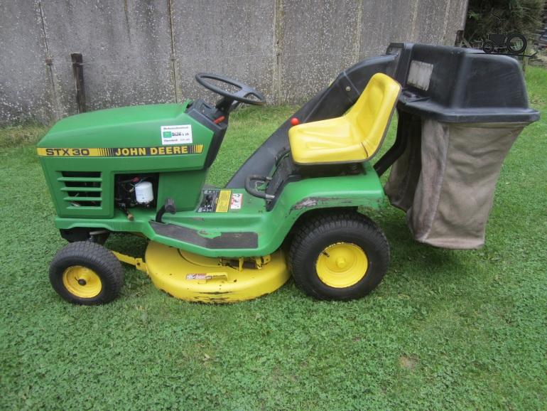 John Deere Rasentraktor mit Kohler CV125-1264 Motor. Bitte um Hilfe bei Ident. und Doku