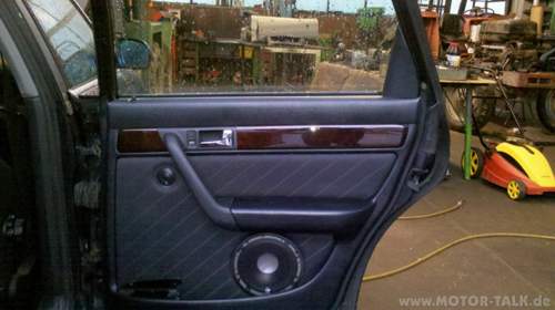 Audi A6 C4 Lautsprecher hinten
