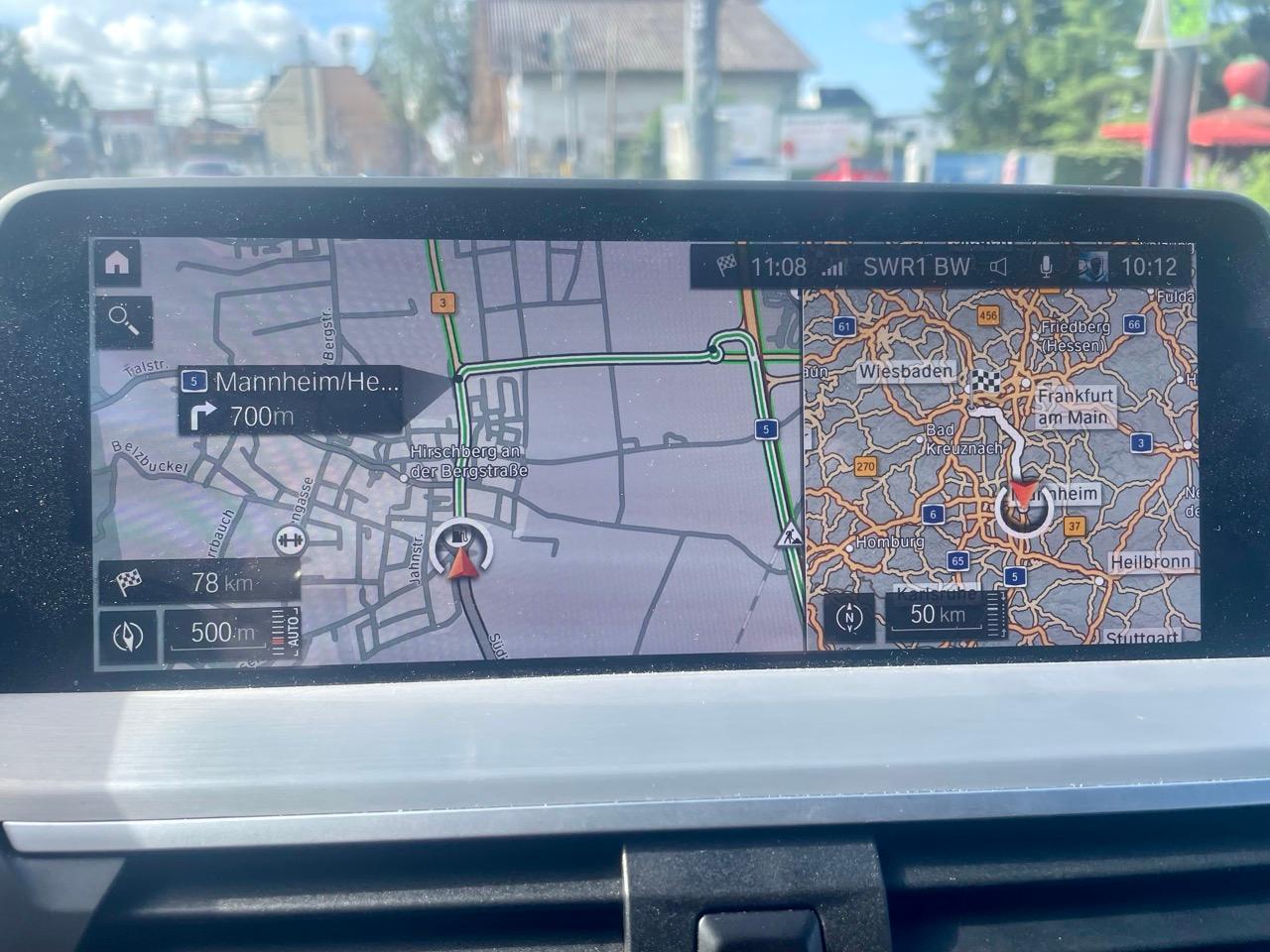 Karten- bzw. Navi-Darstellung im Splitscreen