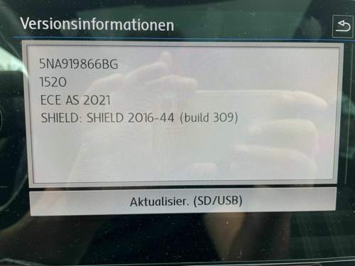 D3080d8a-e559-42ef-99ff-96372b8511c2