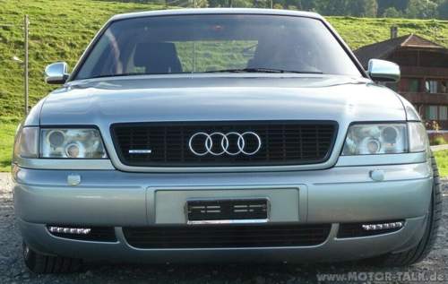 Audia8-tfl-1841217101073336065