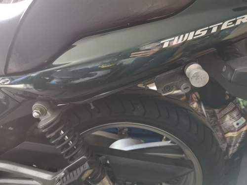 Halterung Kawasaki ER5