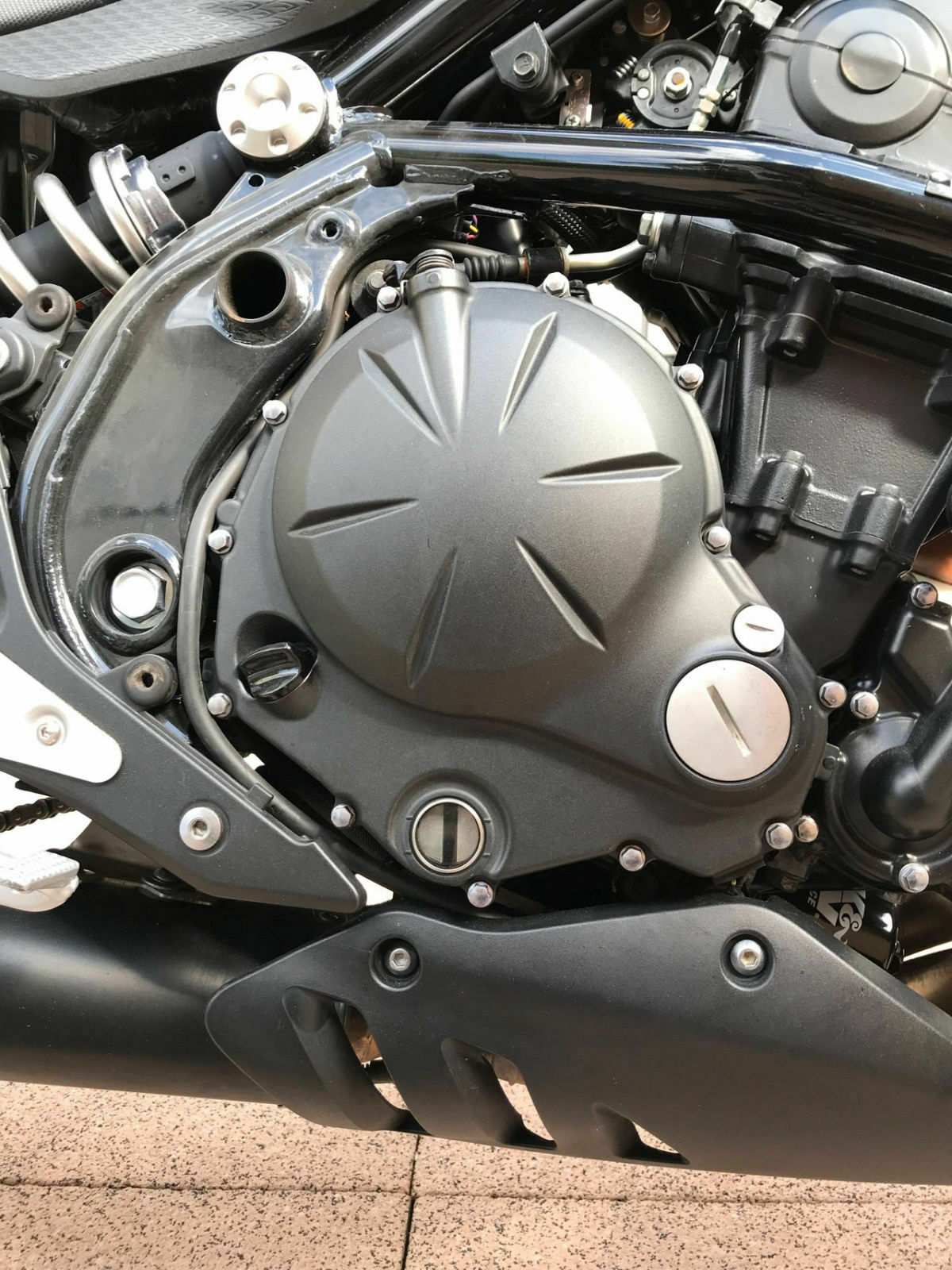 Kawasaki Temparaturleuchte leuchtet trotz Kühlmittel auf - Motor überhitzt