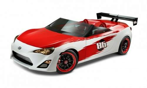 Der Scion FR-S Cartel Speedster entstand auf Basis des Toyota GT 86. Die Untermarke Scion vertreibt Toyota überwiegend in den USA. Sie soll jüngere Kunden ansprechen.
