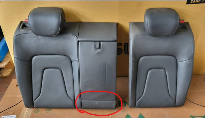 Kenn jemand dieses Teil der Rücksitzlehne?