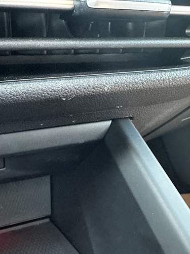 Kerbe im Cockpit