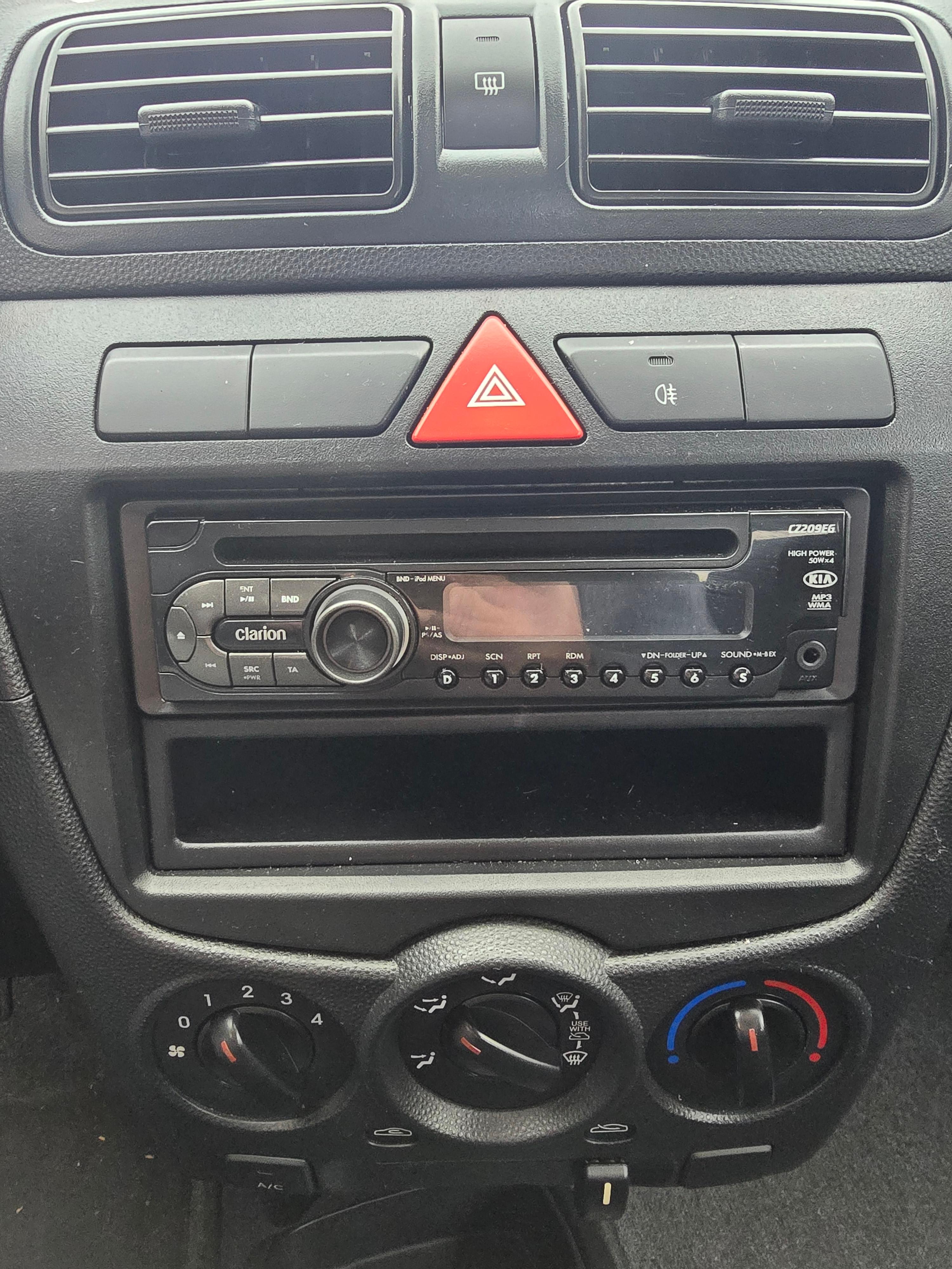 Kia Picanto 1.Generation Nachrüstradio Empfehlungen?