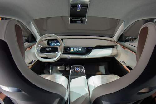 Kia Niro EV Concept Innenraum: Für den serienmäßigen Niro EV erwarten wir ein konventioneller gestaltetes Interieur