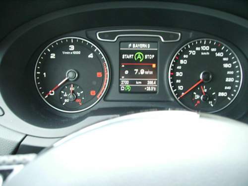 Audi-q3-tacho-2