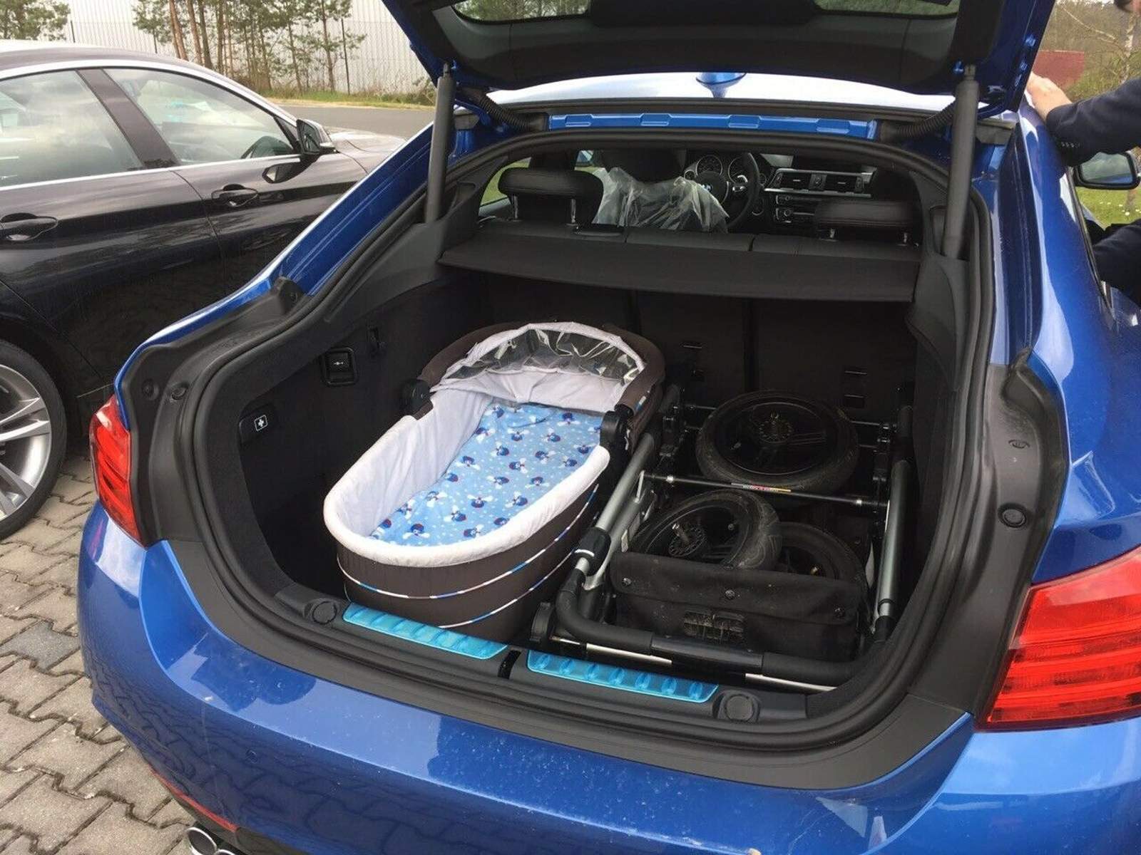 Kinderwagen im Gran Coup? - Startseite Forum Auto BMW 4er F32, F33... |  MOTOR-TALK