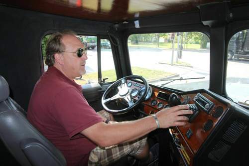 Christian Fragner hat seinen Freightliner vor rund 30 Jahren nach Deutschland geholt