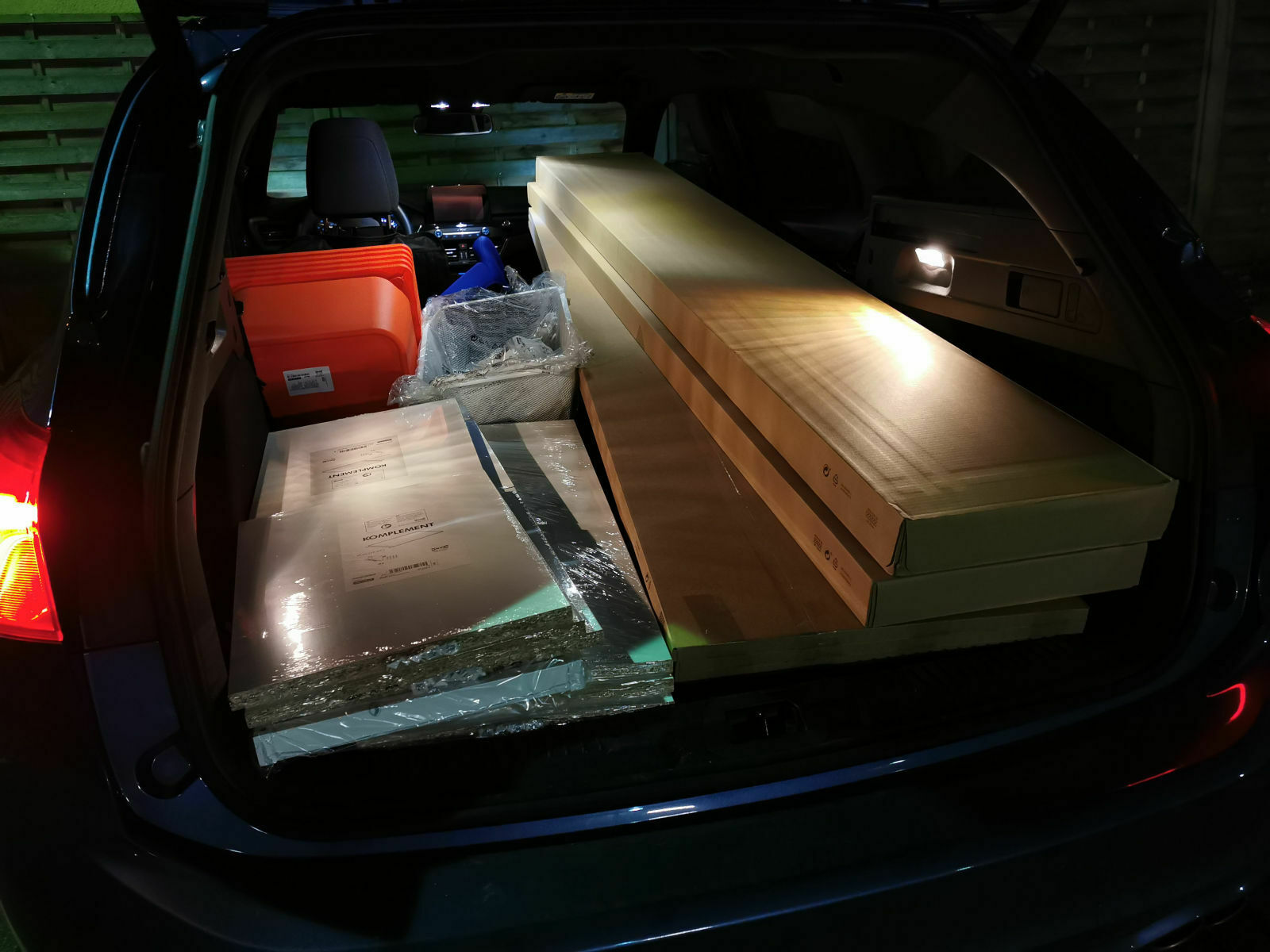 Kleiderschrank im MK4 Turnier
