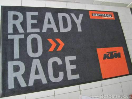 Custom-racing-motorcycle-floor-mat-for-ktm
