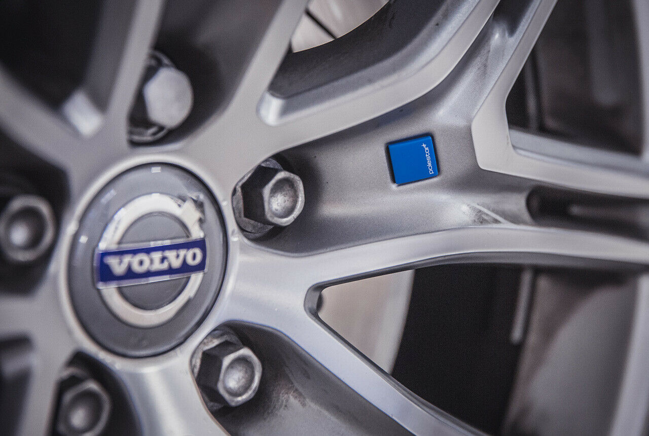 Die 20-Zoll-Felgen am Testwagen sind speziell der Polestar-Variante vorbehalten