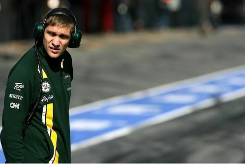kobayashi-faehrt-absolute-bestzeit-formel-1-test-barcelona-24-2-2012-vitaly-petrov-caterham-f498x333-f4f4f2-c-5c22437b-572947