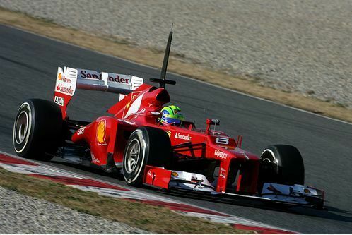 kobayashi-faehrt-absolute-bestzeit-formel-1-test-barcelona-24-2-2012-felipe-massa-ferrari-f498x333-f4f4f2-c-23f5be5-572826