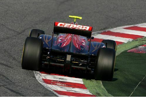 kobayashi-faehrt-absolute-bestzeit-formel-1-test-barcelona-24-2-2012-jean-eric-vergne-toro-rosso-f498x333-f4f4f2-c-87b87374-572842