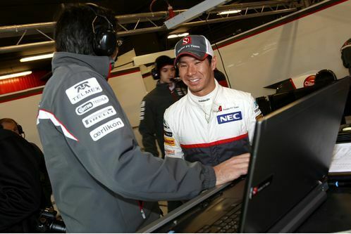 kobayashi-faehrt-absolute-bestzeit-formel-1-test-barcelona-24-2-2012-kamui-kobayashi-sauber-f498x333-f4f4f2-c-694b2f21-572935