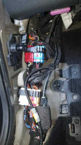 Stecker Innenraum Fahrerseite