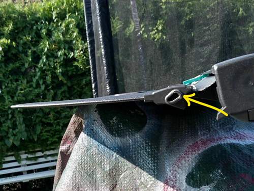 Rastzapfen in Sollposition hinten