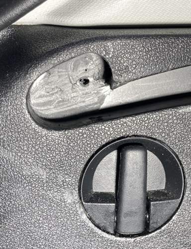 Mit Dremel Halterung bearbeitet