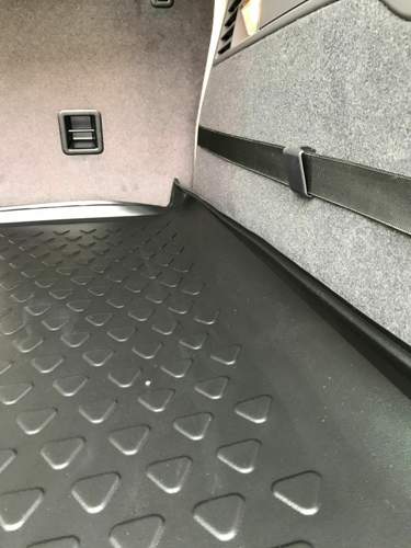 Trunk-liner-doesn-t-fit-02