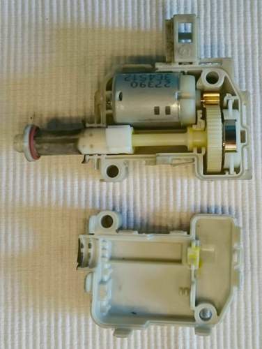 Tankdeckelmotor