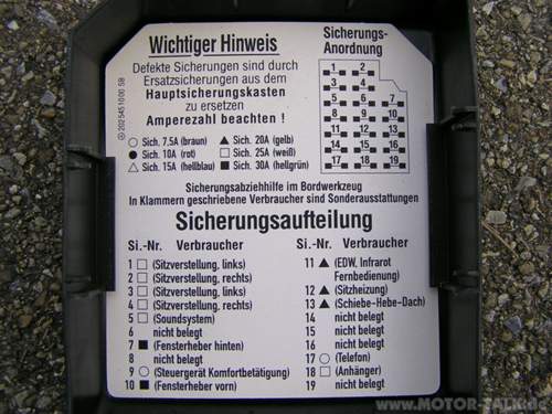 P9247636